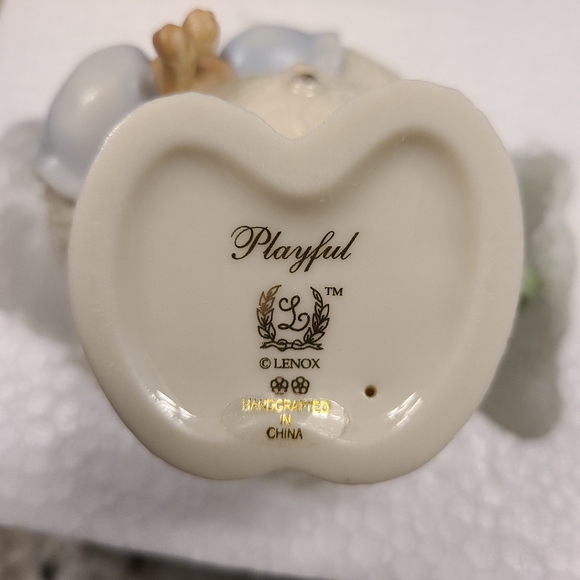 Lenox Classics Playful China Figurine - Picture 3 of 5